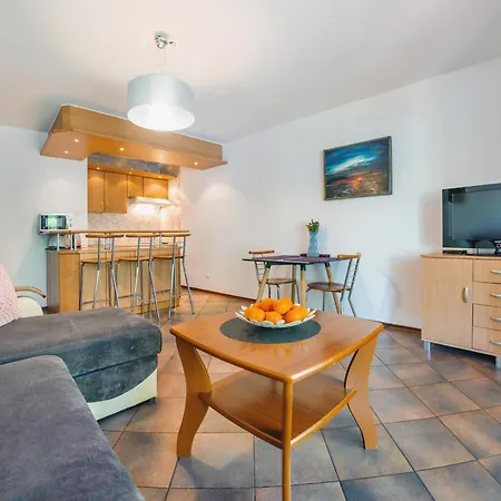 Rentplanet - Morska Apartment Kolobrzeg